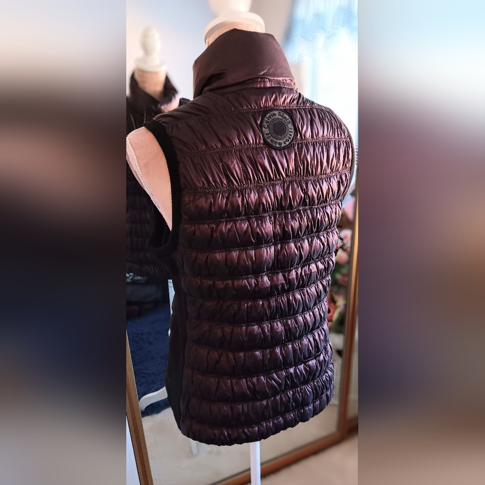 Calvin Klein~Women's Performance Down Quilted Purple Black Puffer Vest - Picture 2 of 12